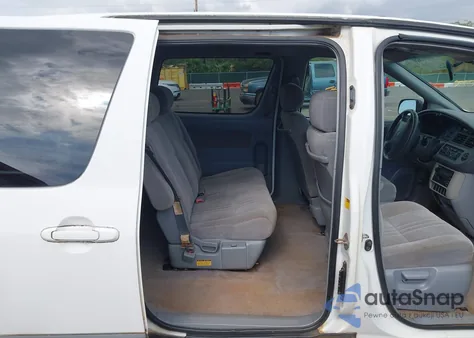 2001 Toyota Sienna Ce z USA, uszkodzony, nr VIN 4T3ZF19C81U371591